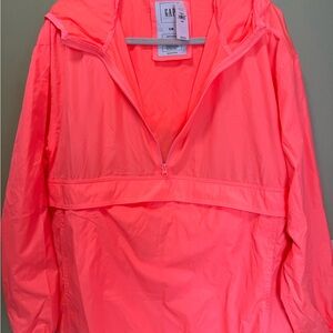 Women’s GAP windbreaker